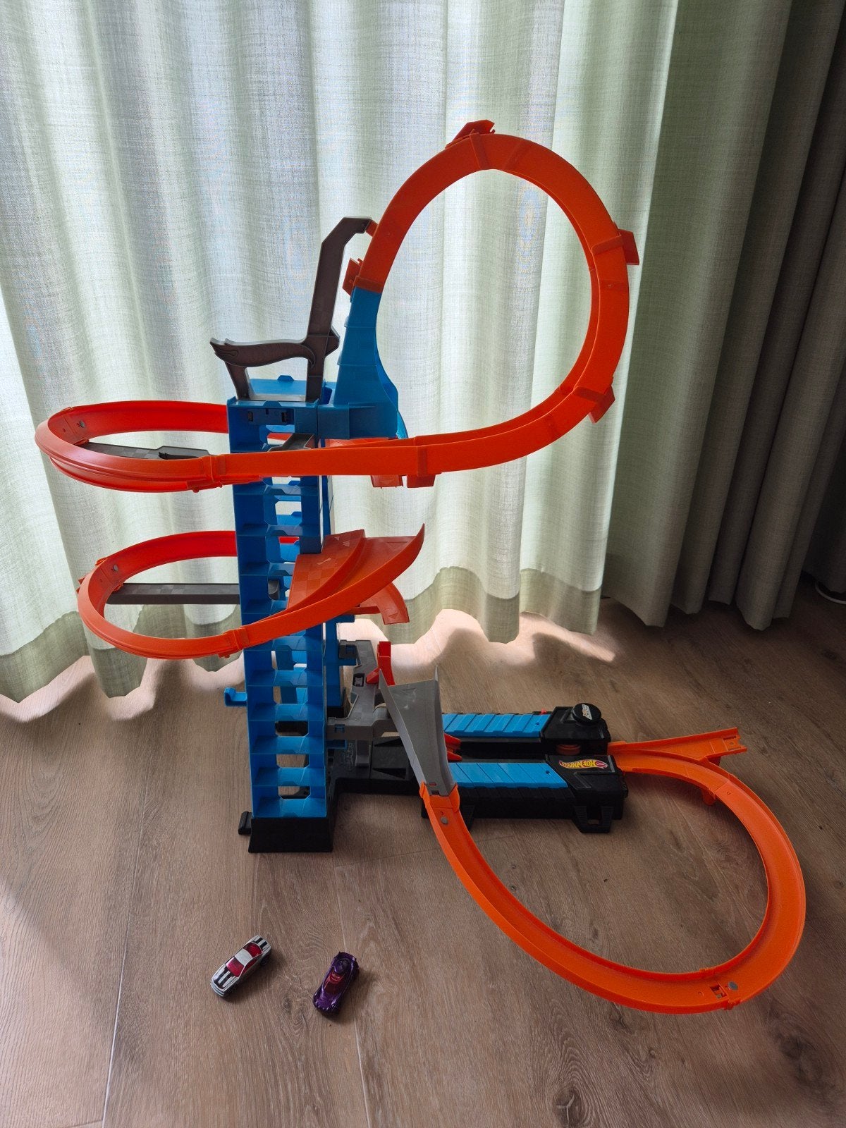 Hot Wheels Wolkenkrabber Crash, Ophalen, Gebruikt