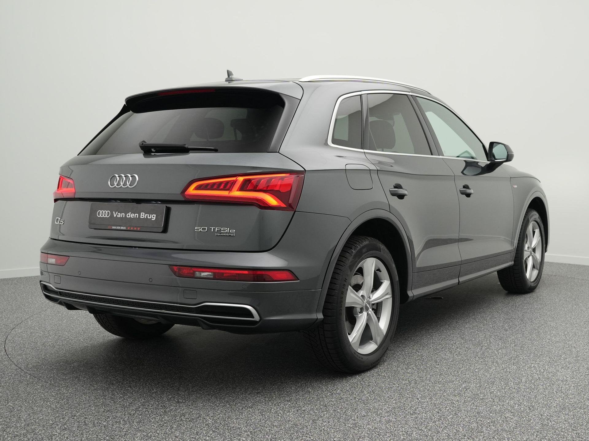 Audi Q5 S-Line 50 TFSI e 299 PK QUATTRO | LED Matrix | Leder, Auto's, Automaat, 4 cilinders, Bedrijf, Vierwielaandrijving
