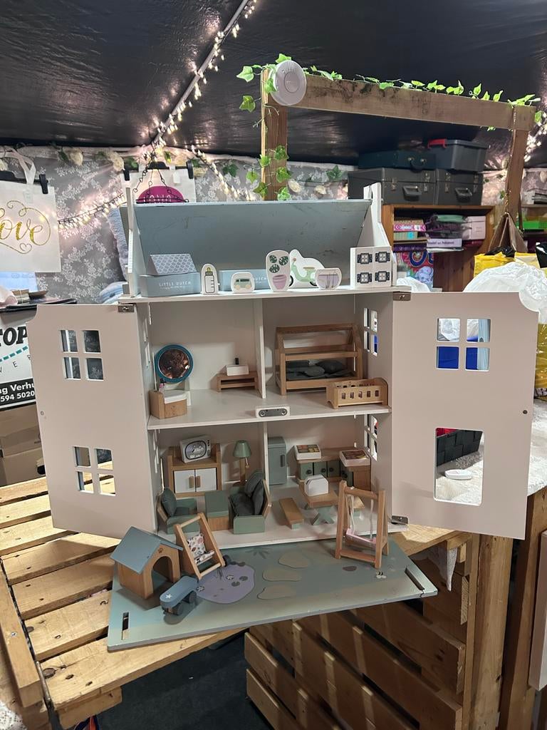 Little Dutch Poppenhuis met Meubels - Dak beschadigd, Ophalen of Verzenden, Gebruikt, Poppenhuis