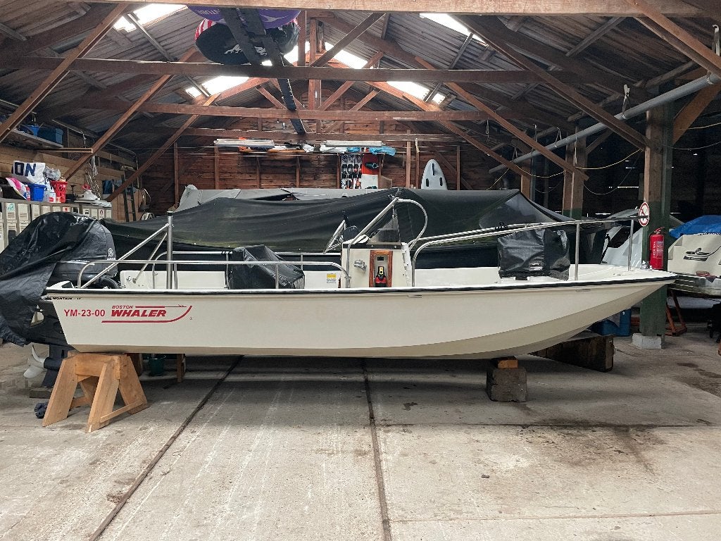 Boston Whaler Montauk 17, Overige merken, Kunststof, Viertaktmotor, 2 m