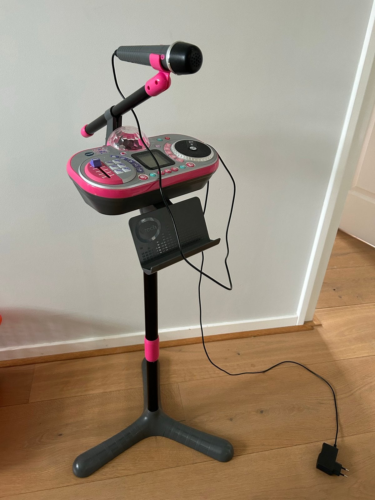 VTech Kidi Super Star Karaoke Microfoon met Standaard, Ophalen, Gebruikt, Jongen of Meisje