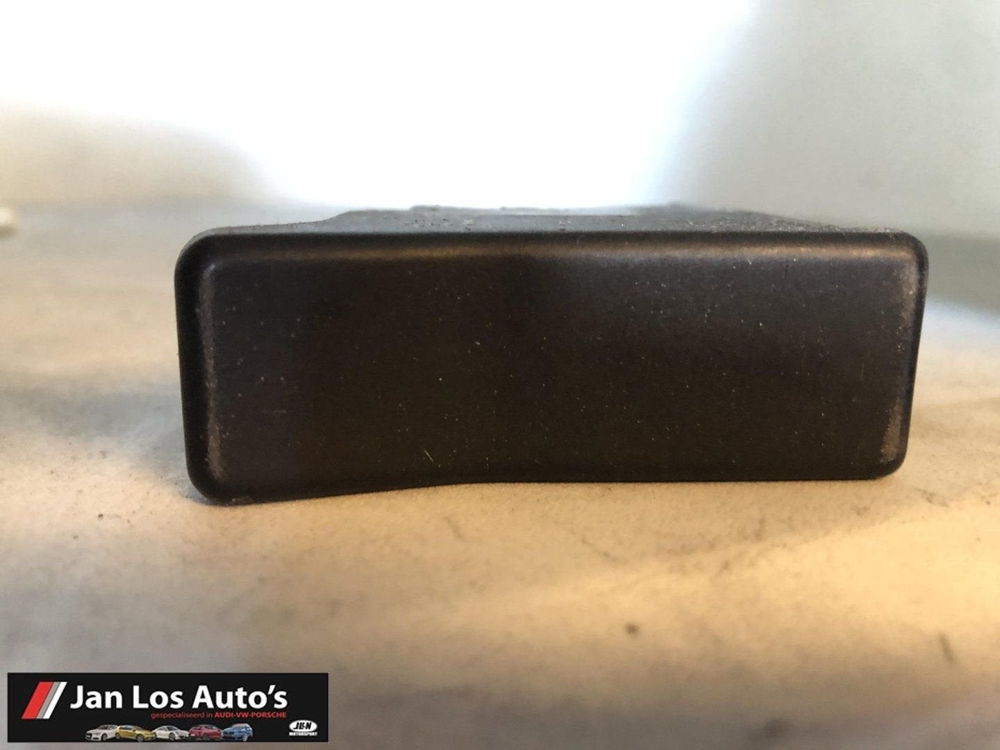 Schakelaar blank Audi 80 Coupe B2 ('78-'86) 853857145, Gebruikt, -, -, -