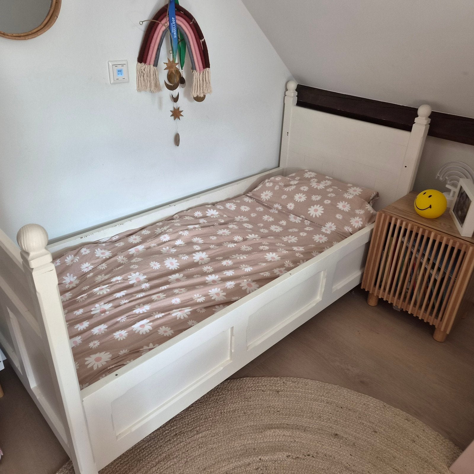 Degelijk vintage peuterbed, Kinderen en Baby's, Kinderkamer | Bedden, Ophalen, Gebruikt, 70 tot 85 cm, Matras