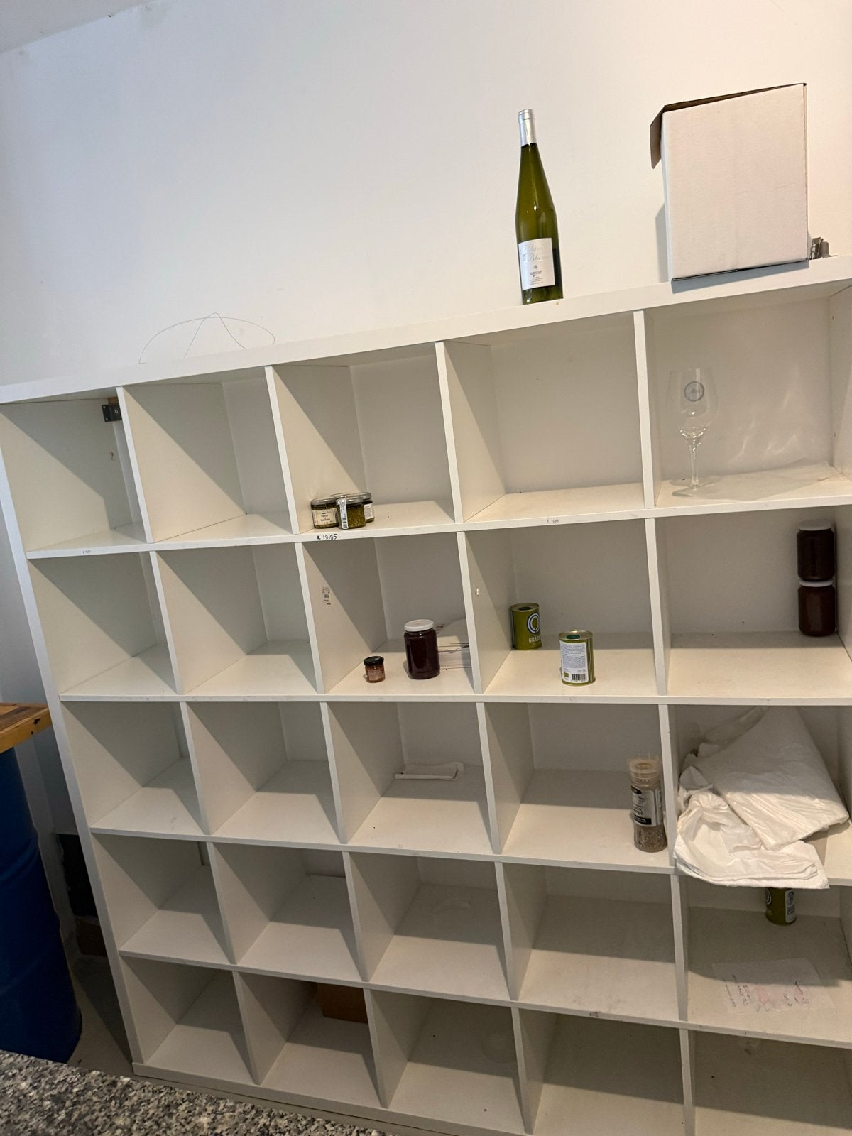 Ikea kallax witte vakkenkast met 25 vakken, Ophalen, Gebruikt
