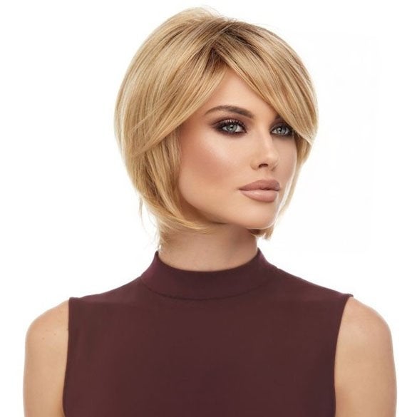 Moderne pruik vlot kort model honing blond haar model Raquel, Ophalen of Verzenden, Nieuw, Pruik of Haarverlenging