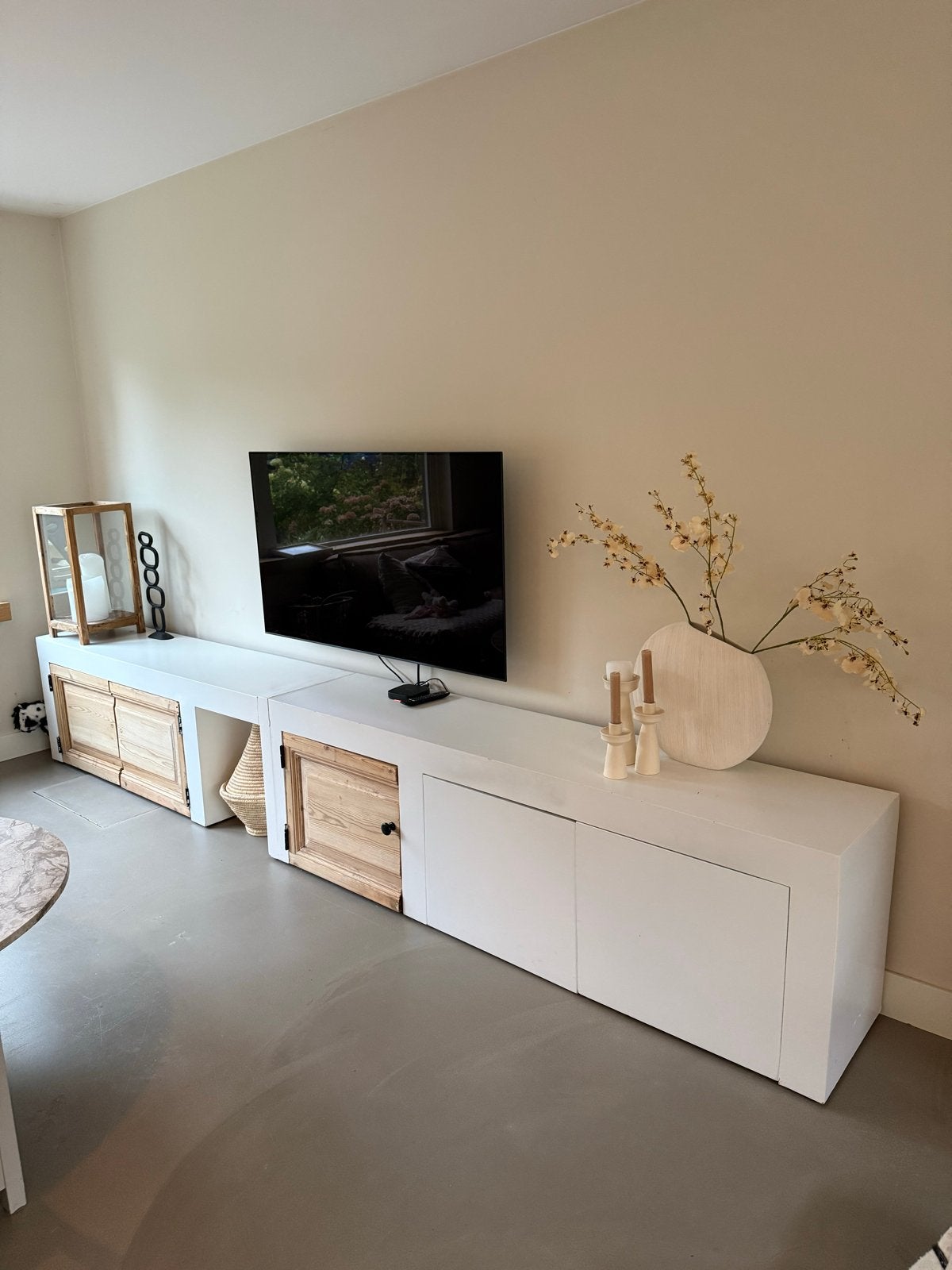 Tv meubel 3,70m lang, 60cm hoog, 40cm diep, Huis en Inrichting, Kasten | Televisiemeubels, Gebruikt, Ophalen of Verzenden, 200 cm of meer