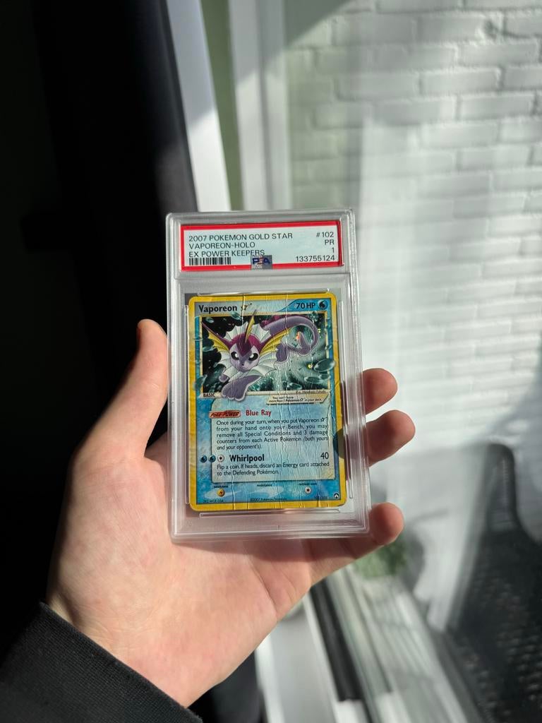 Vaporeon Gold Star PSA 1 POP 191, Ophalen of Verzenden, Gebruikt, Losse kaart, Foil