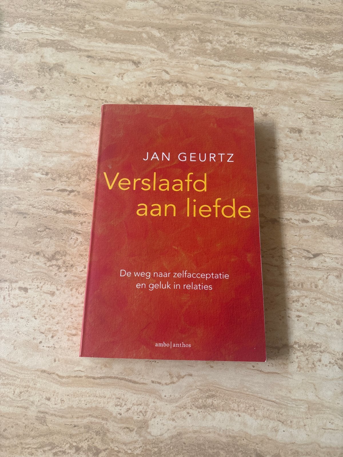 Verslaafd aan liefde - Jan Geurtz (Zelfhulpboek), Boeken, Ophalen of Verzenden, Zo goed als nieuw, Overige onderwerpen