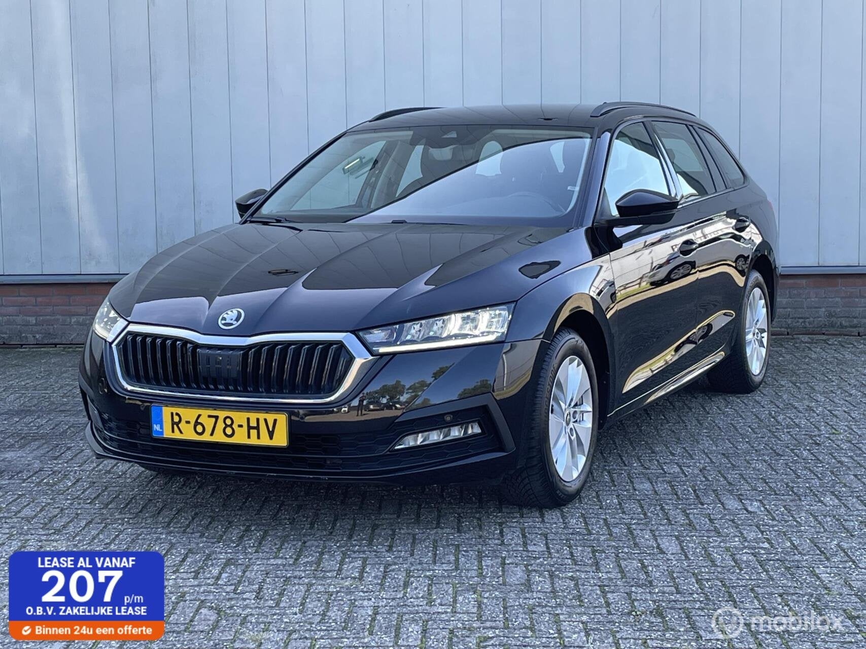 Skoda Octavia Combi 1.0 TSI Business Edition | Trekhaak uitk, Auto's, Voorwielaandrijving, Gebruikt, Euro 6, Zwart