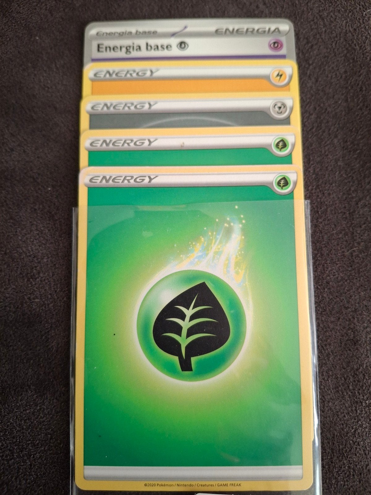 Pokémon Energiekaarten (Gras, Bliksem, Vecht, Psychic), Ophalen of Verzenden, Zo goed als nieuw, Meerdere kaarten