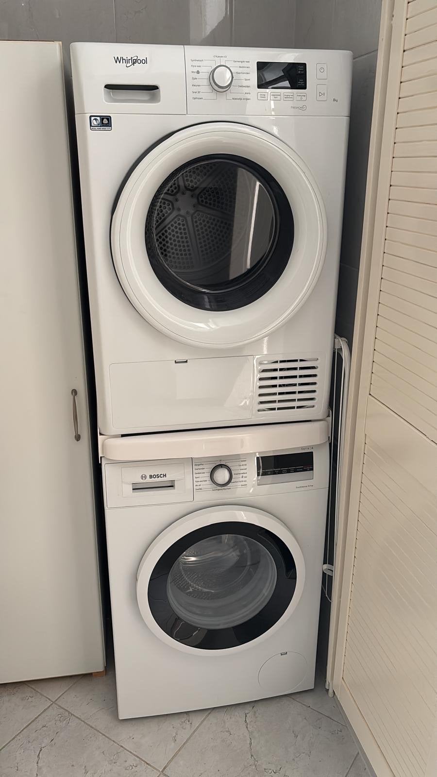 Bosch Wasmachine Serie 4 & Whirlpool Droger 8kg, 8 tot 10 kg, Ophalen, Zo goed als nieuw, 95 cm of meer