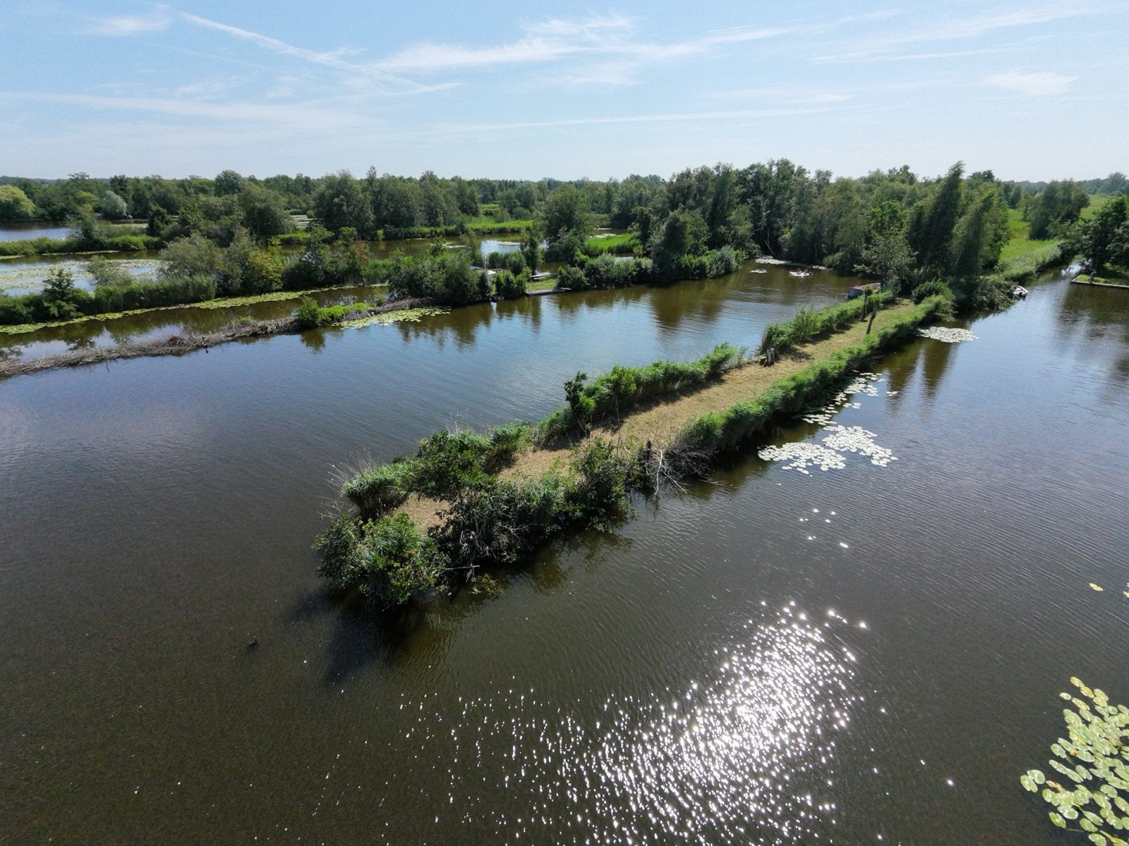 Uniek recreatie-eiland Nieuwkoopse Plassen | Eigen grond, 500 tot 1000 m²