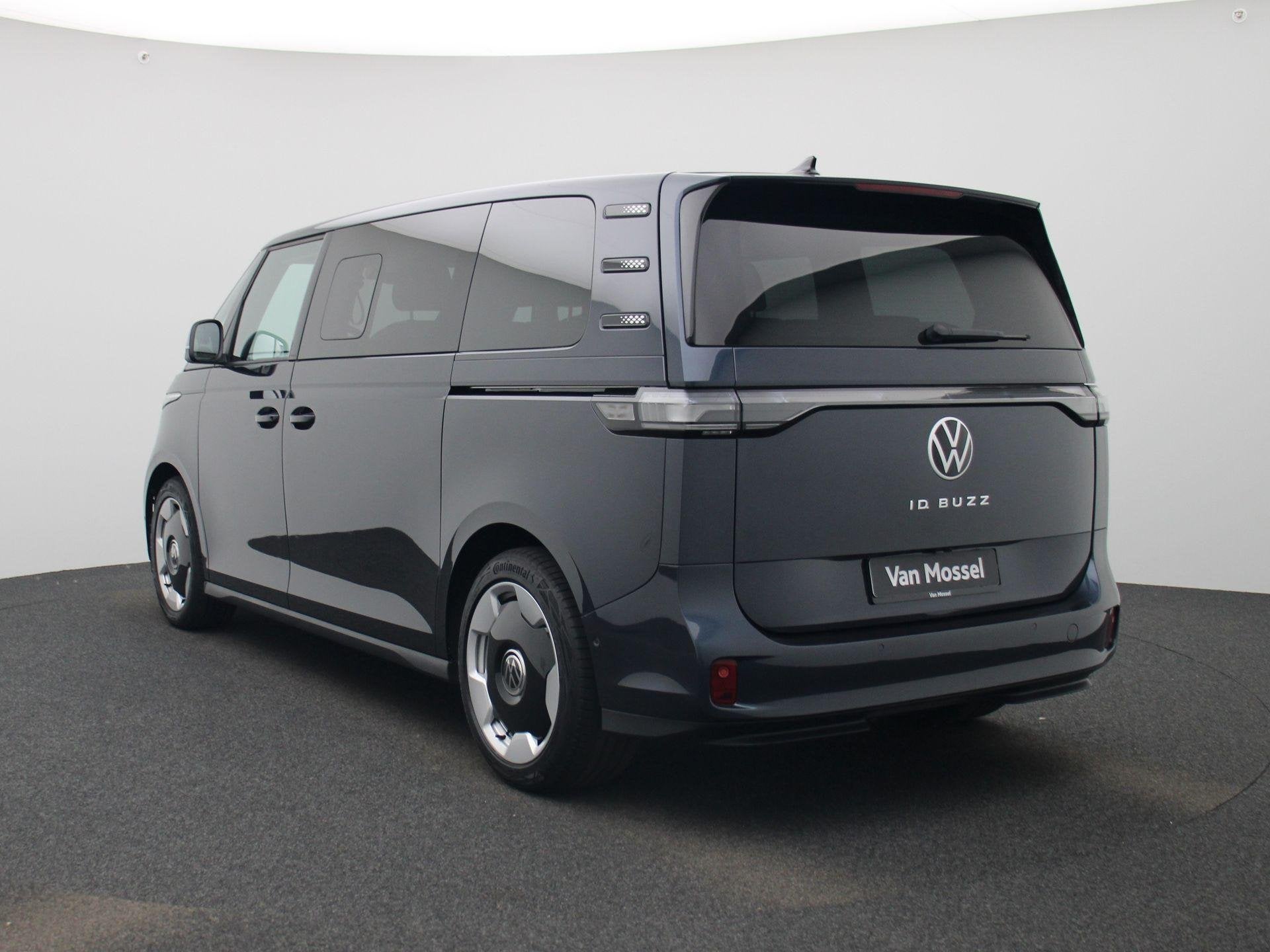 Volkswagen ID. Buzz Pro 86 kWh LWB 6p. 286 PK| 3e Zitrij | N, 12 maanden, Gebruikt, 1000 kg, 6 stoelen