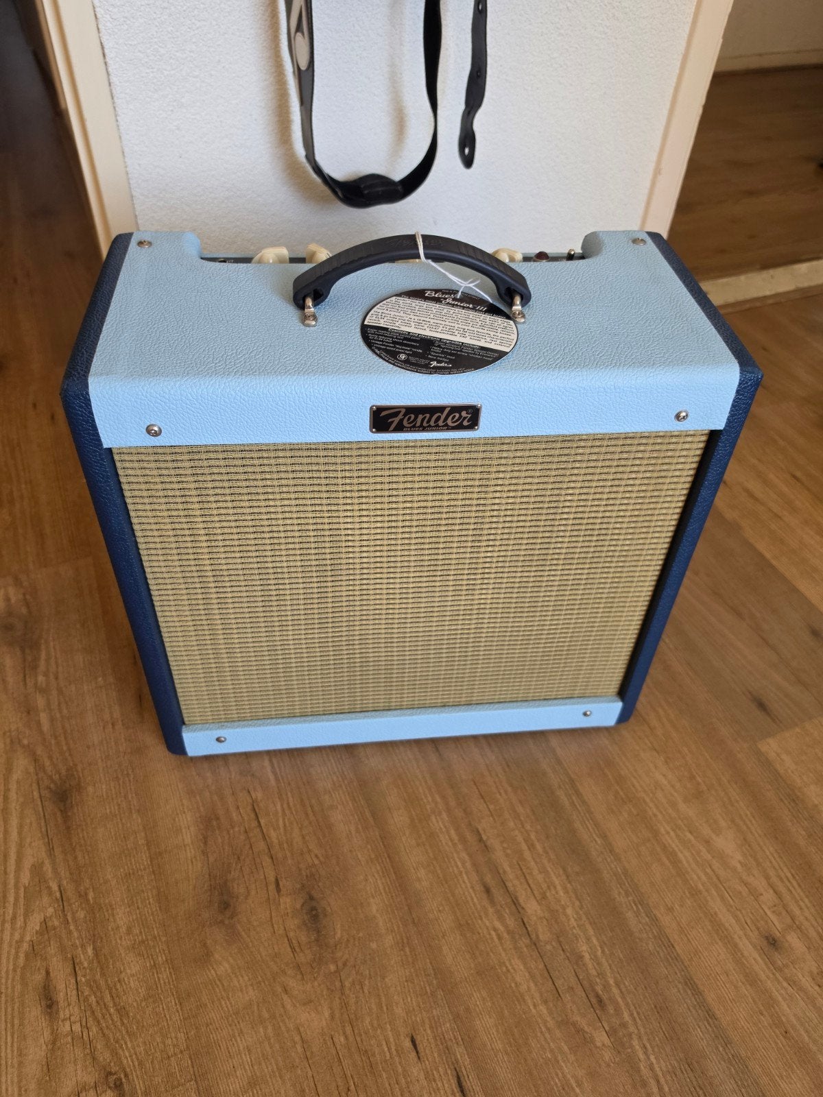 fender blues junior 3 limited edition, Muziek en Instrumenten, Ophalen, Zo goed als nieuw, Gitaar, Minder dan 50 watt