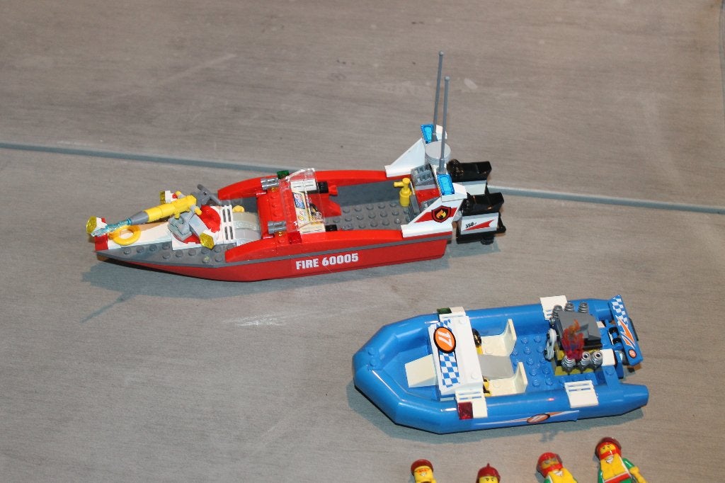 lego city brandweerboot. 60005, City, Lego, Ophalen of Verzenden, Zo goed als nieuw