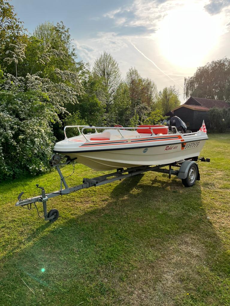 Consoleboot 30pk Suzuki (+trailer), Watersport en Boten, Speedboten, Benzine, Buitenboordmotor, Elektrische start, Ophalen