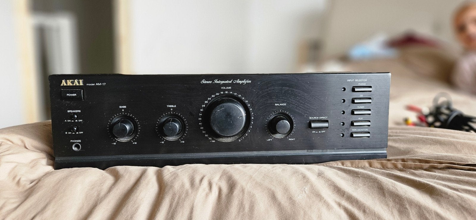 Akai model AM-17 Versterker, Ophalen, Minder dan 60 watt, Overige merken