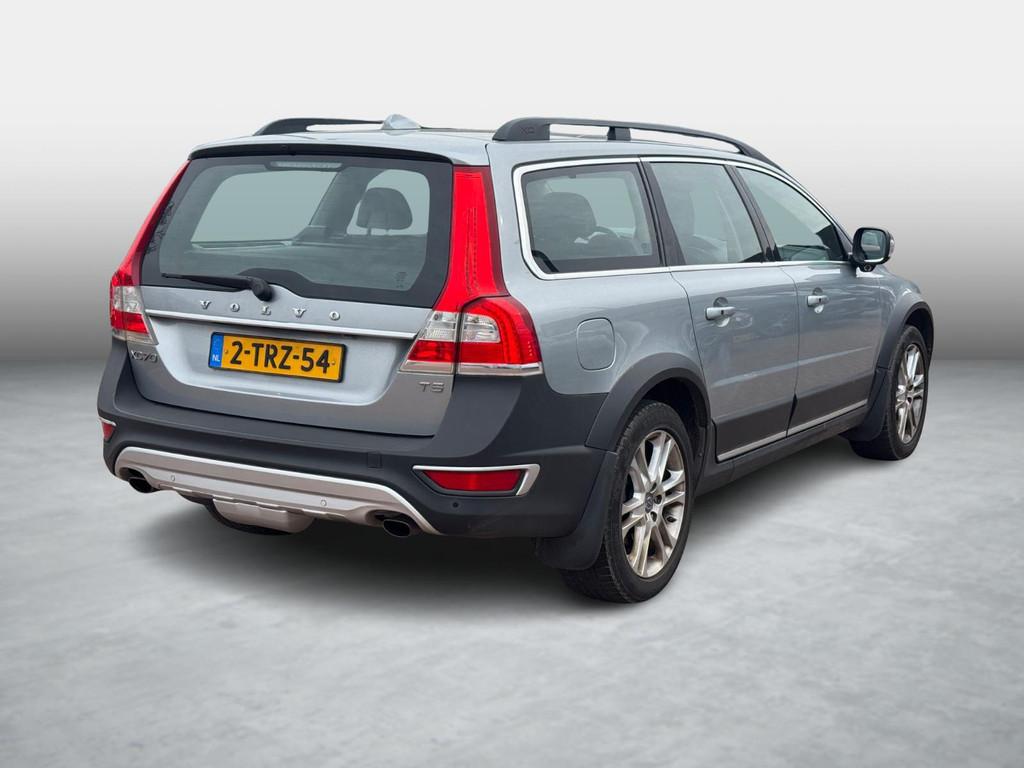 Volvo XC70 2.0 T5 FWD Nordic+ | Trekhaak | Schuifdak | Bi-Xe, 12 maanden, 15 km/l, 4 cilinders, XC70