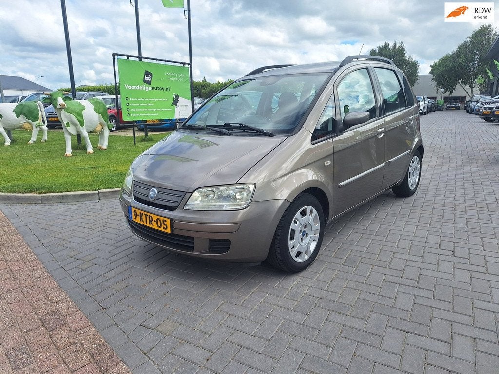 Fiat Idea 1.4-16V Dynamic / 89.109 km / APK nieuw bij afleve, Auto's, Voorwielaandrijving, 15 km/l, Gebruikt, Idea