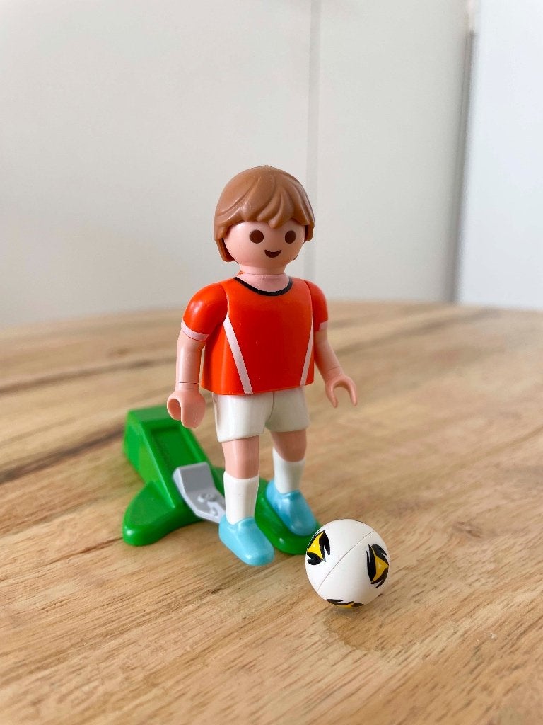 Playmobil Sports & Action 70487 Voetbalspeler Nederland, Gebruikt, Complete set, Ophalen of Verzenden, Sports & action