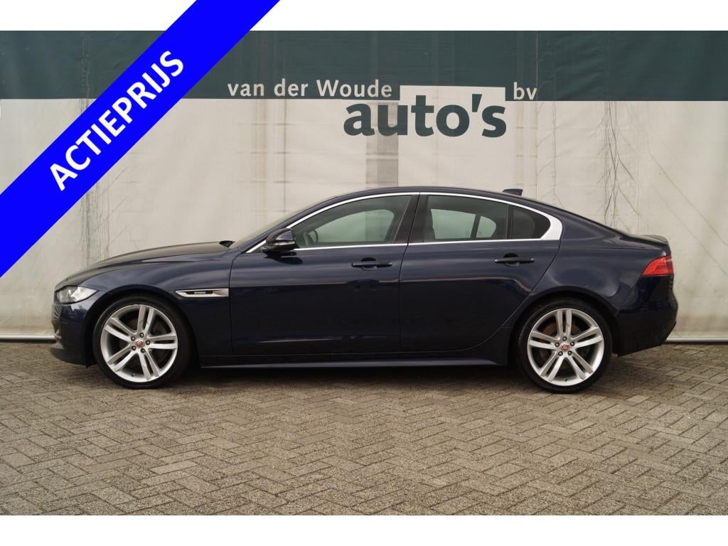 Jaguar XE 2.0T 200pk Automaat R-Sport -NAVI-ECC-PDC-, Automaat, Achterwielaandrijving, 4 cilinders, Blauw