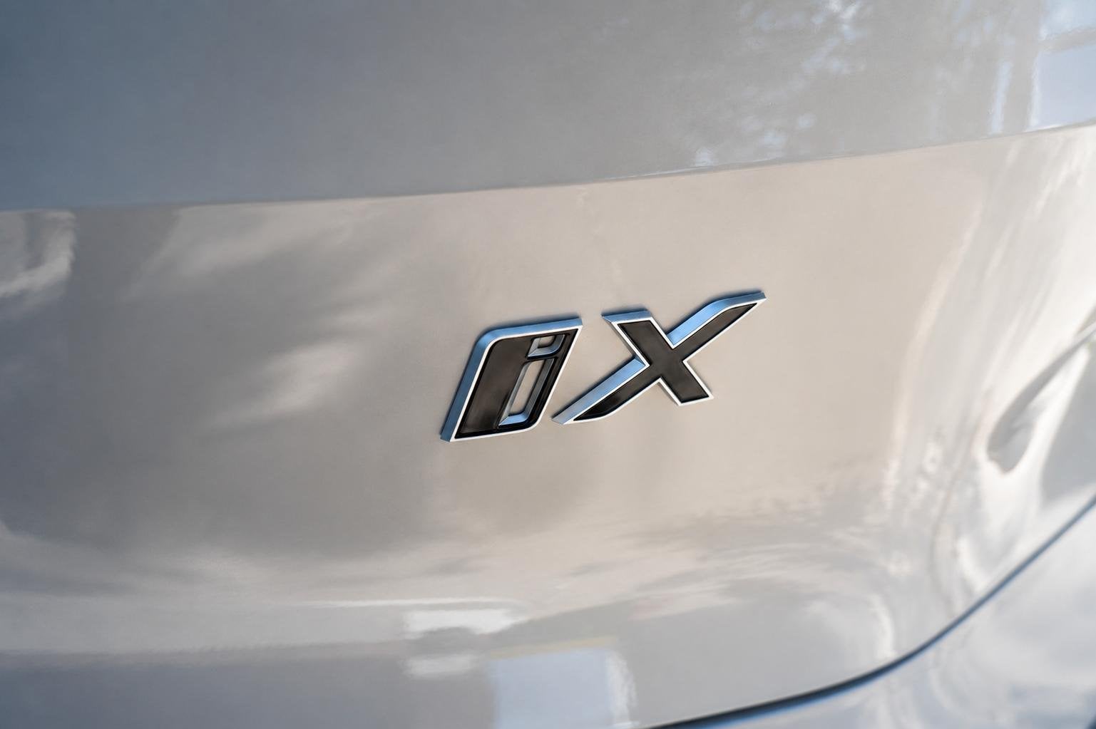 Foto 22 van BMW iX xDrive M70 112 kWh | Suite Amido | Snelwegassistent*