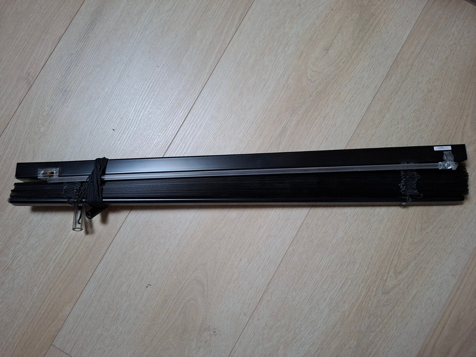 Label65  zwarte luxaflex 25 mm mat zwart 673x1650, Ophalen, Overige merken, 165 cm, Zwart