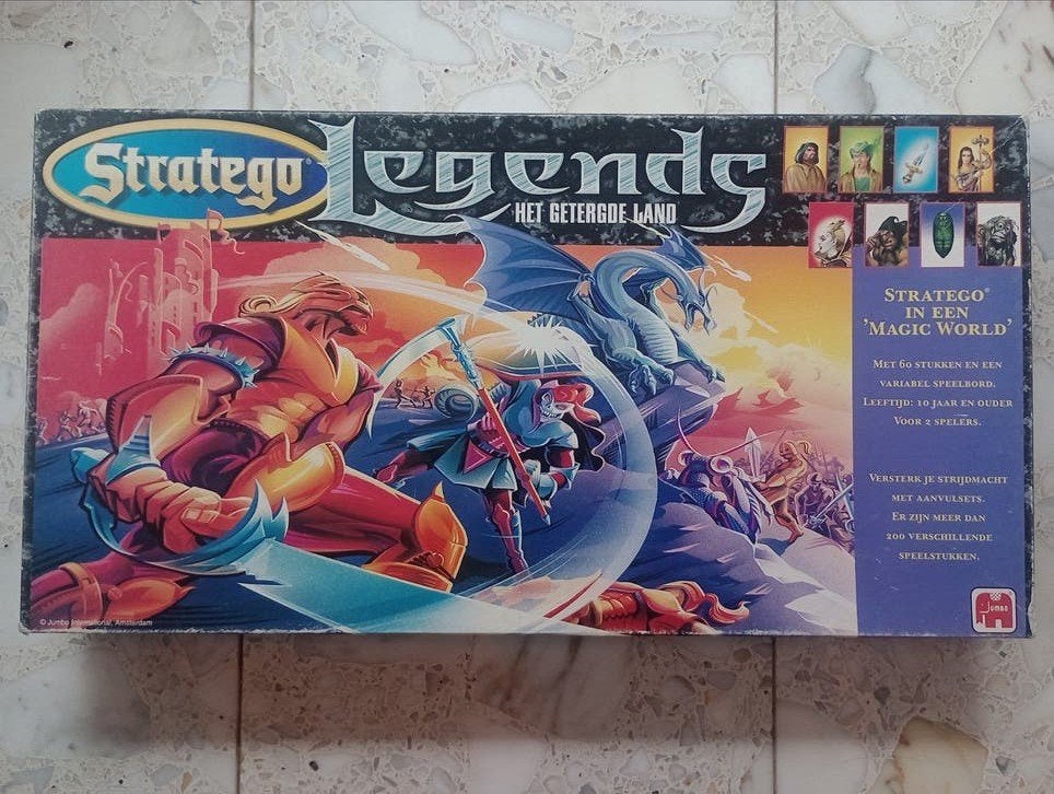 Stratego Legends: Het Getergde Land Bordspel, Hobby en Vrije tijd, Gezelschapsspellen | Bordspellen, Een of twee spelers, Ophalen of Verzenden