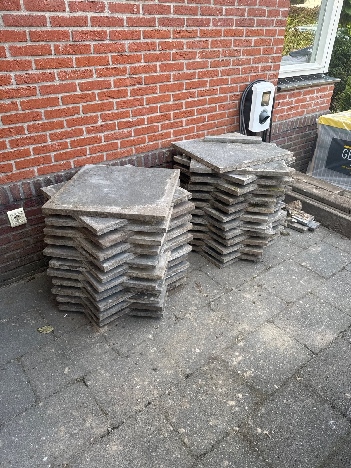 Grijze natuursteen tegels 60x60x3 cm - 15 m², Ophalen, Gebruikt, 10 m² of meer, Vloertegels