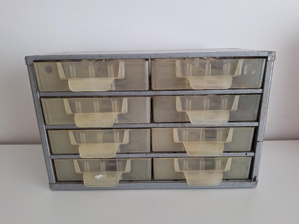 ladenkastje organizer 8 laadjes handig voor schroeven enz., Ophalen of Verzenden, Gebruikt