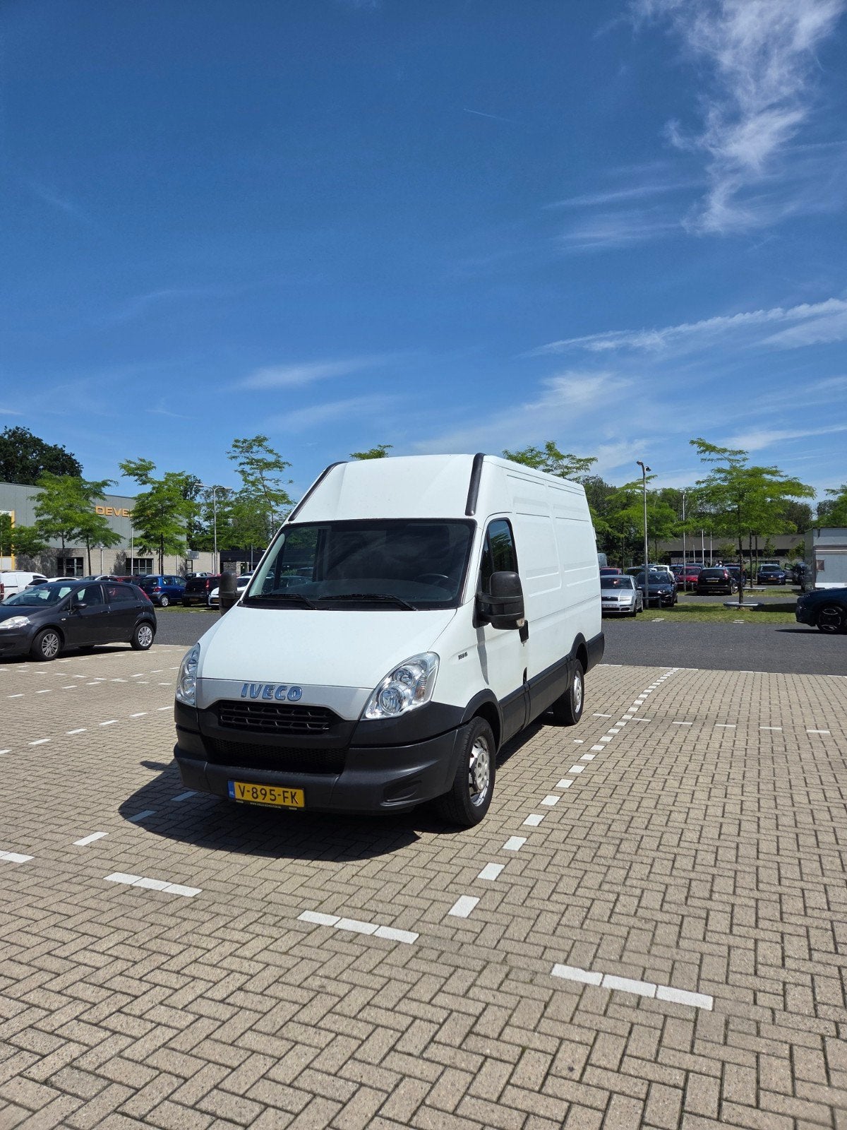 Iveco 35S15 2014, Auto's, Iveco, Wit, Grijs, Particulier