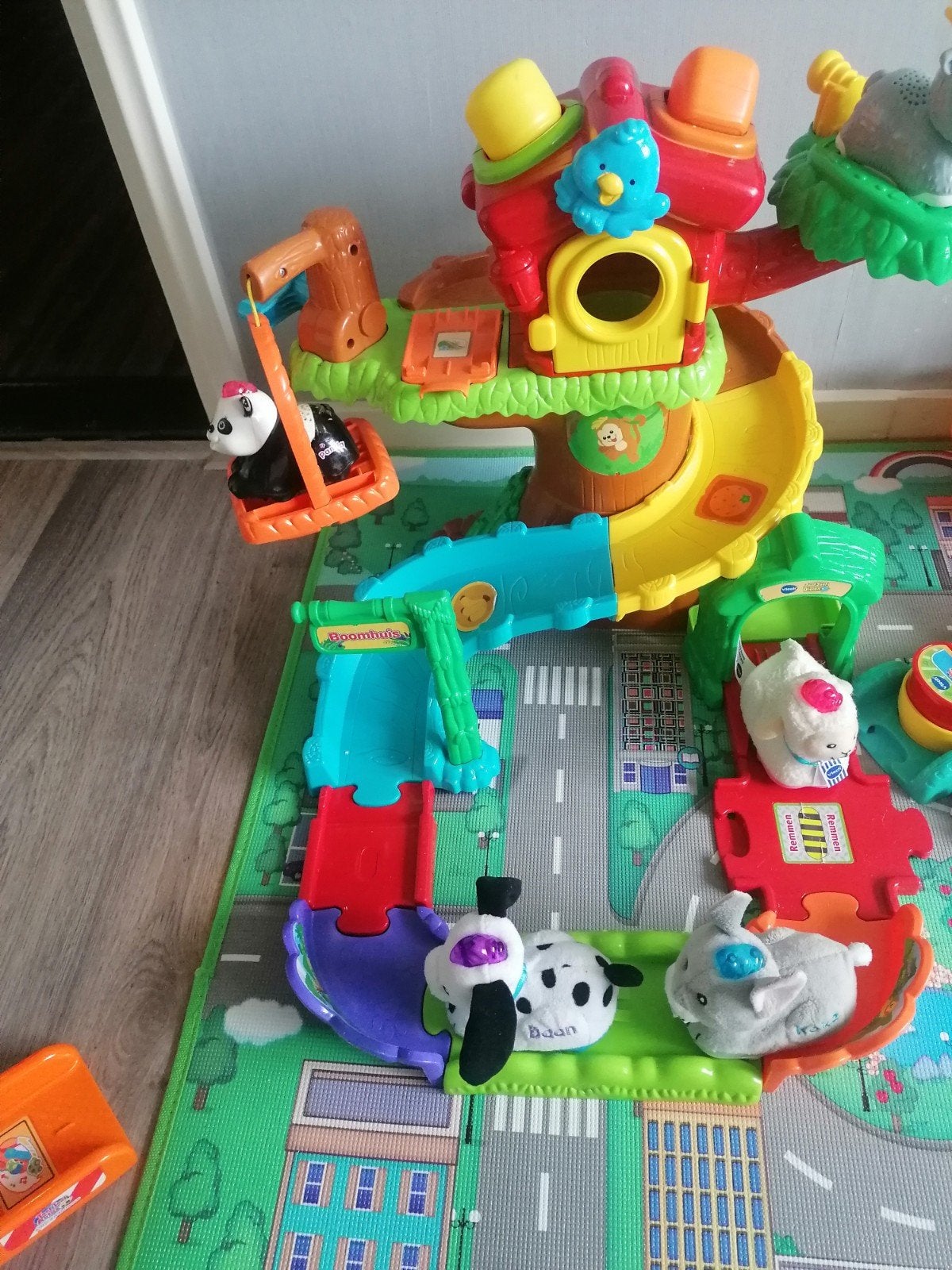 VTech Boomhut Toet Toet Auto met diertjes, Ophalen of Verzenden, Gebruikt, Overige typen, Met geluid