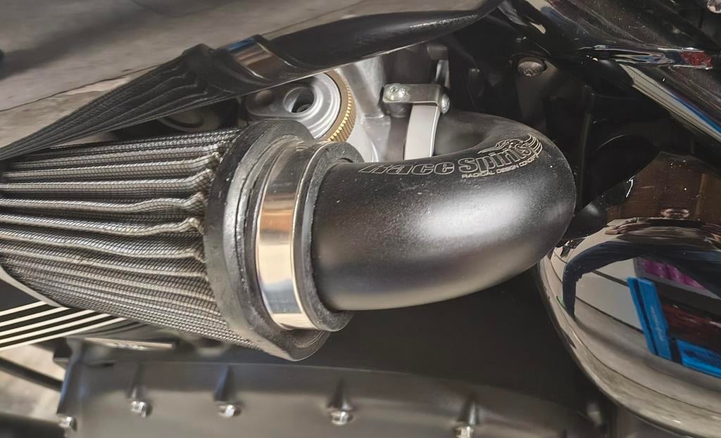 Gezocht: Luchtfilter Huis Triumph Bonneville 1200 Bobber/spe, Ophalen of Verzenden