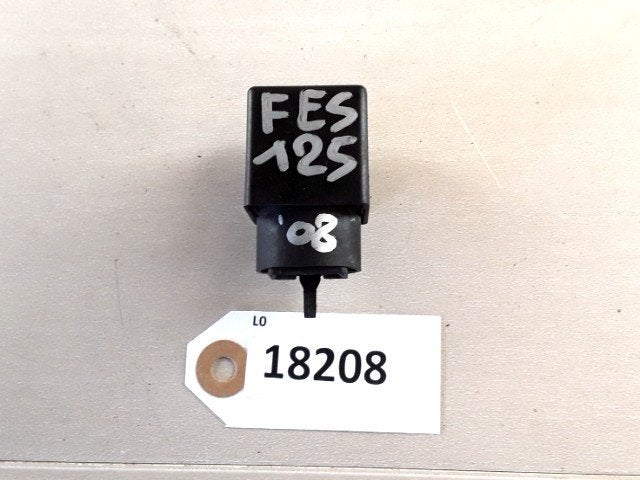 FES125 Silverwing 2007 - 2017 Honda D1-34740