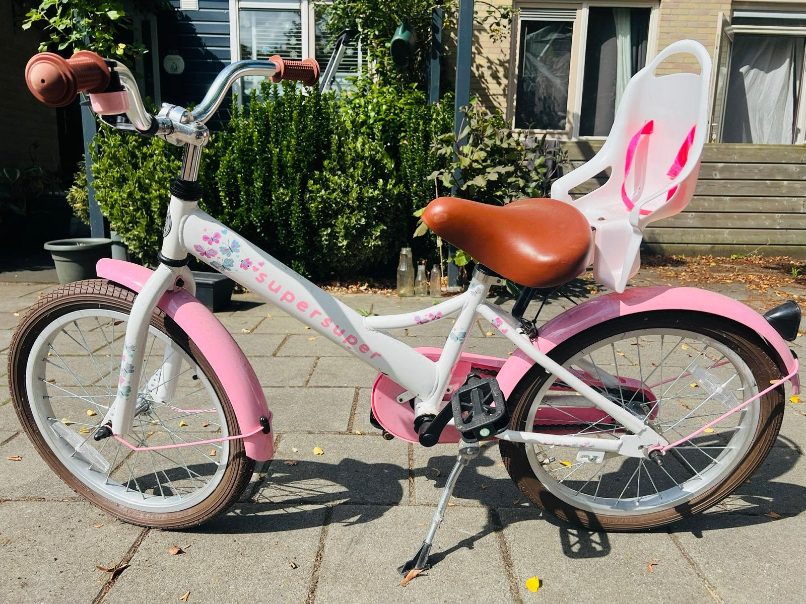 Supersuper meisjesfiets 16 inch - Zo goed als nieuw, Fietsen en Brommers, Ophalen, Zo goed als nieuw, 16 tot 20 inch