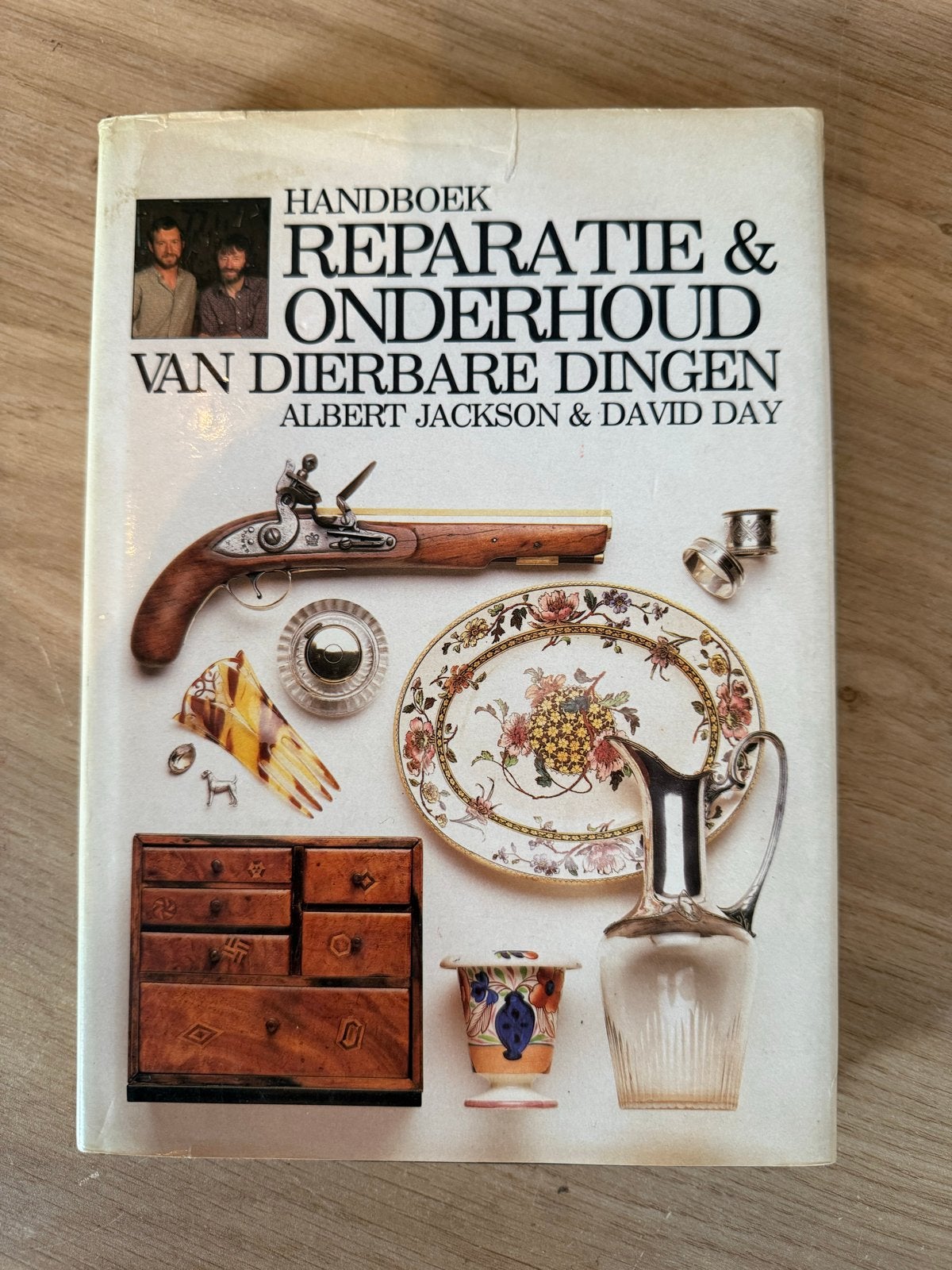 Handboek Reparatie & Onderhoud van Dierbare Dingen, Ophalen of Verzenden, Gelezen, Overige onderwerpen