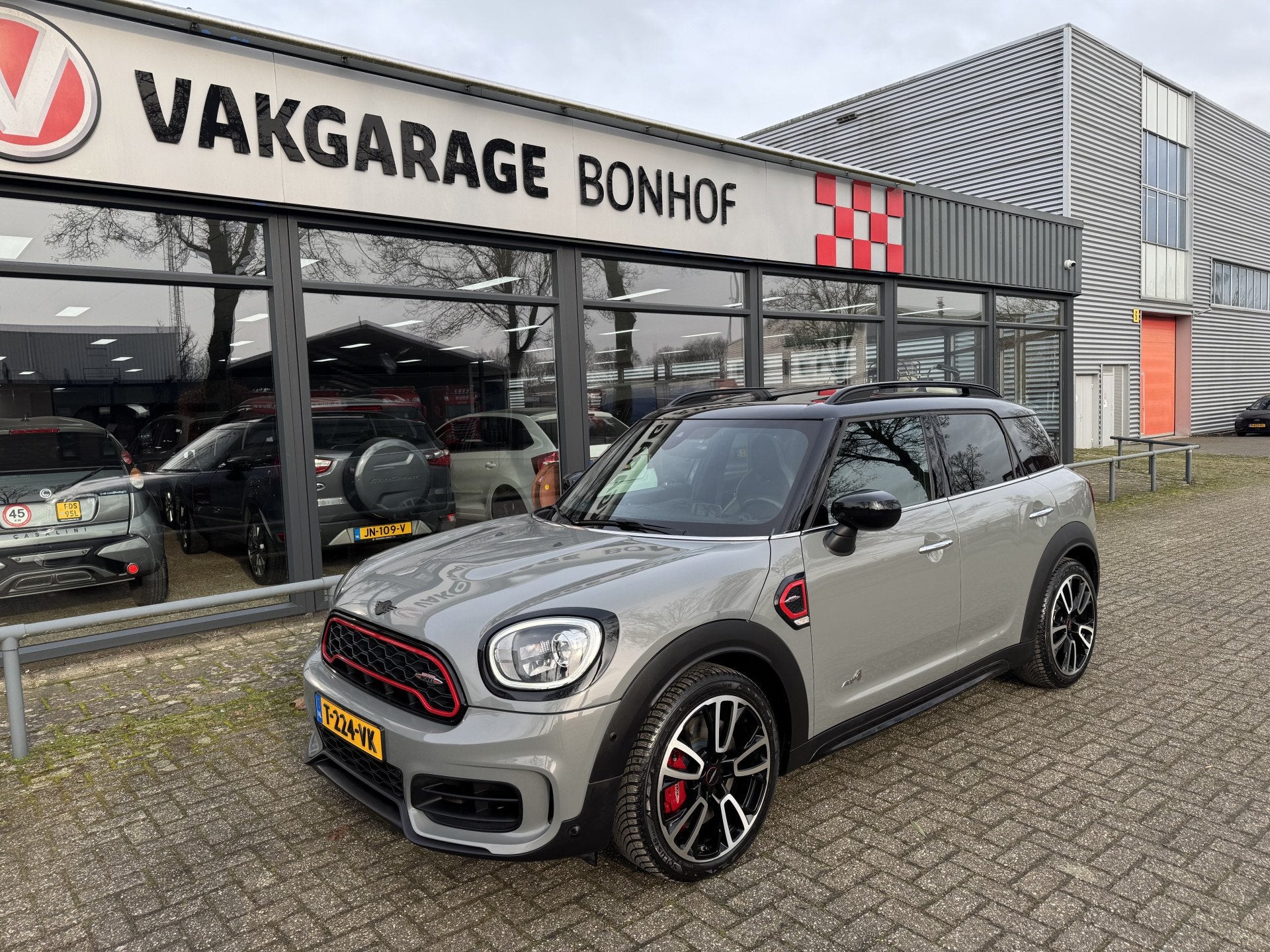 MINI Countryman 2.0 John Cooper Works ALL4 White Silver Edit, Auto's, Automaat, 1998 cc, Gebruikt, Euro 6