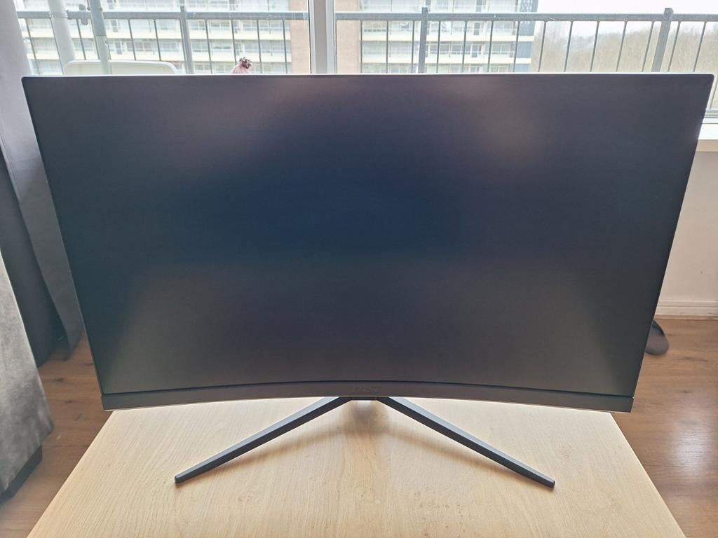 MSI Optix MAG271C – 27” Curved 144Hz Gaming Monitor, Computers en Software, Monitoren, Gebruikt, 101 t/m 150 Hz, DisplayPort, HDMI