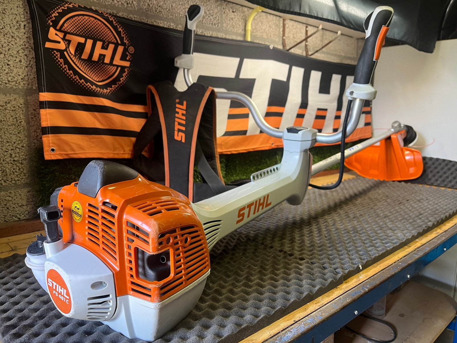 STIHL FS 461 C-EM/L Bosmaaier Benzine M-Tronic met harnas, Tuin en Terras, Ophalen of Verzenden