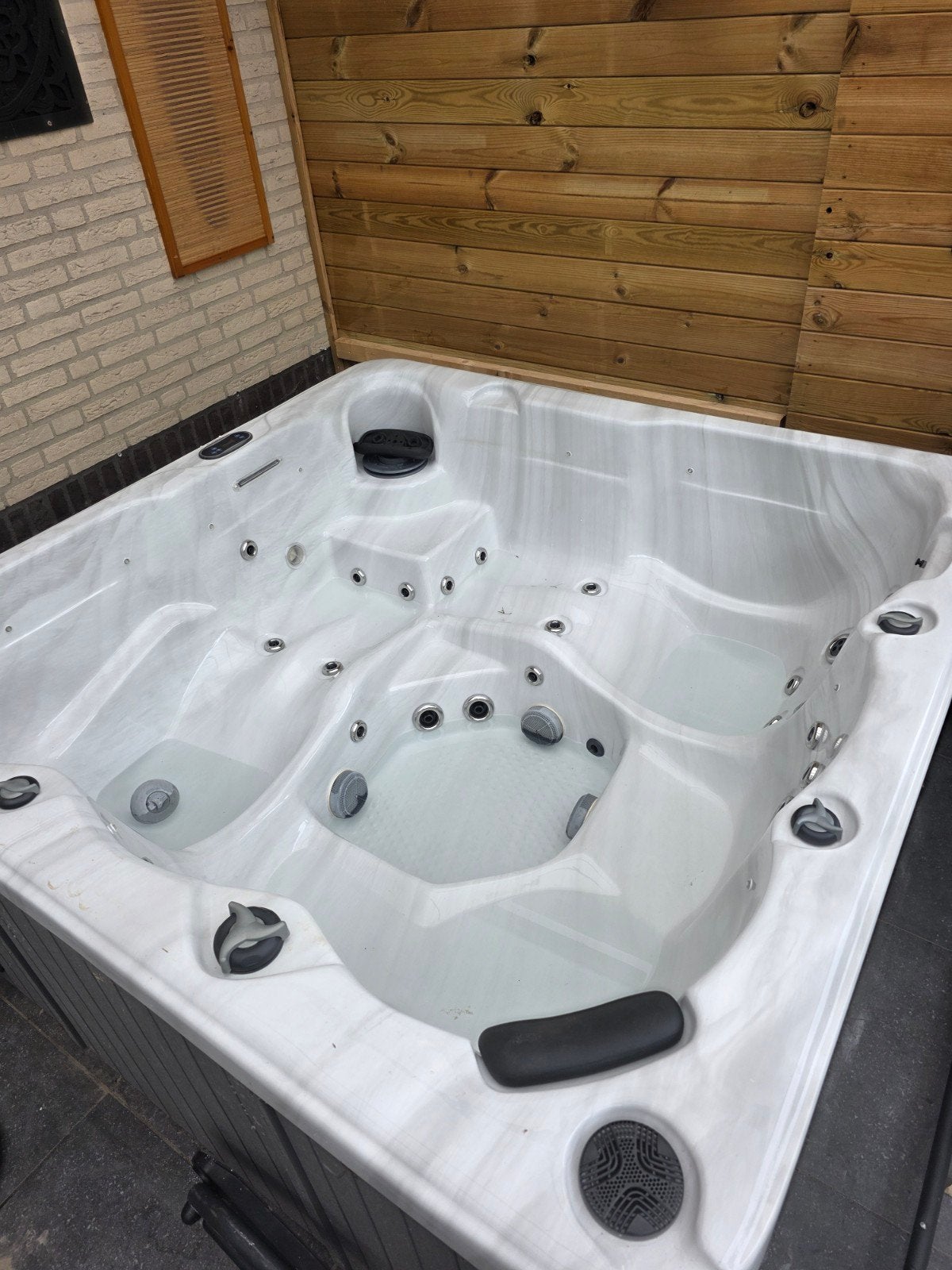 jacuzzi, Tuin en Terras, Ophalen, Gebruikt, Trap, Vast