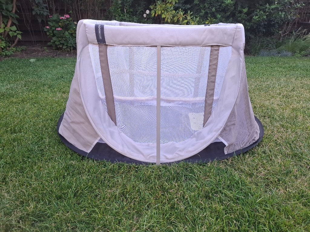 Campingbedje aeromoov, Ophalen, Zo goed als nieuw, Reisbedje