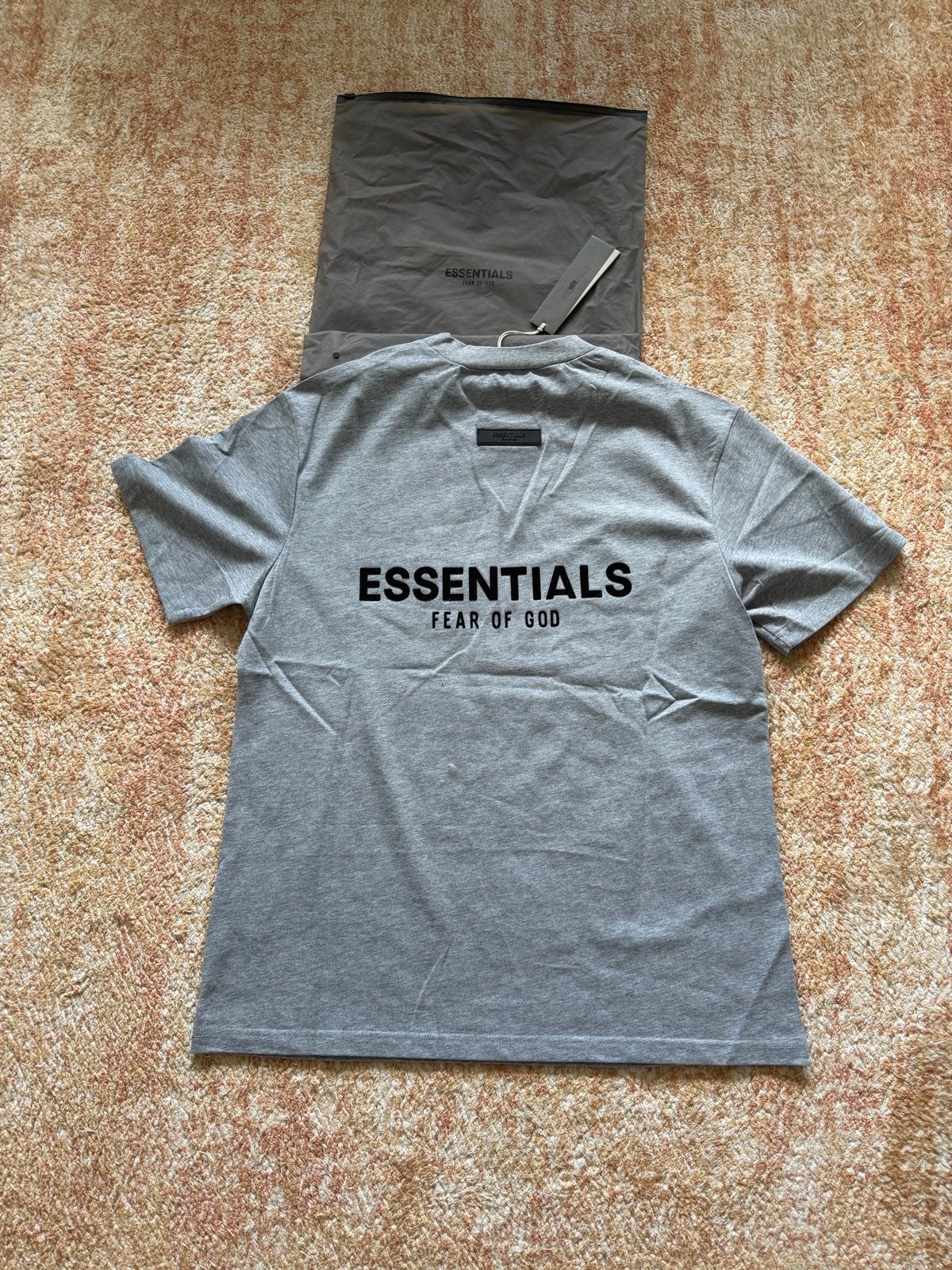 Essentials Fear of God T-shirt en Short Set Grijs, Ophalen of Verzenden, Nieuw