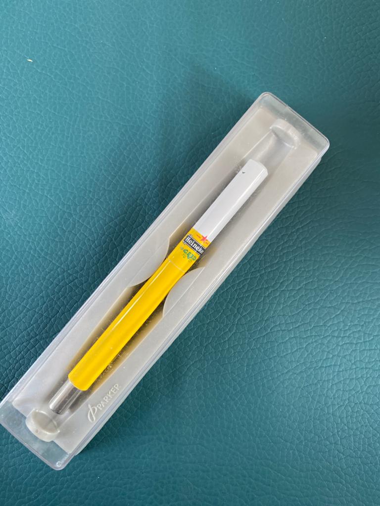 Parker pen Heineken reclame - Nieuw in doosje, Verzamelen, Ophalen of Verzenden, Parker, Balpen, Met reclame