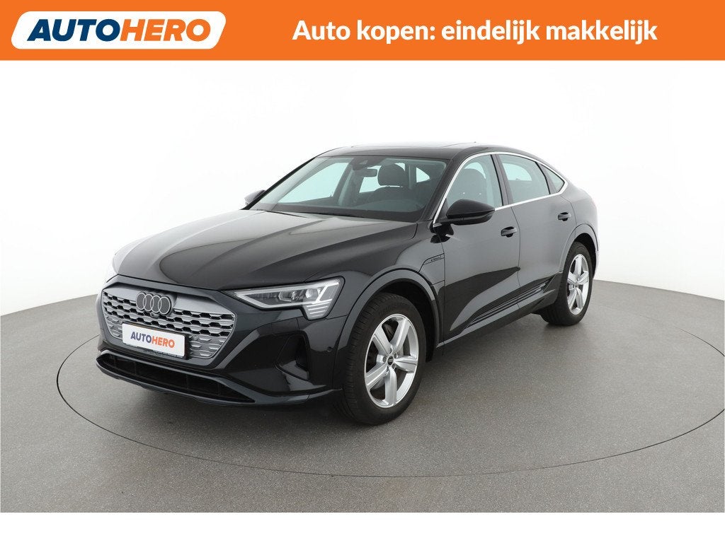 Audi Q8 Sportback e-tron 50 quattro Advanced Edition 95 kWh, Auto's, Audi, Automaat, 131 €/maand, Met garantie (alle), Vierwielaandrijving