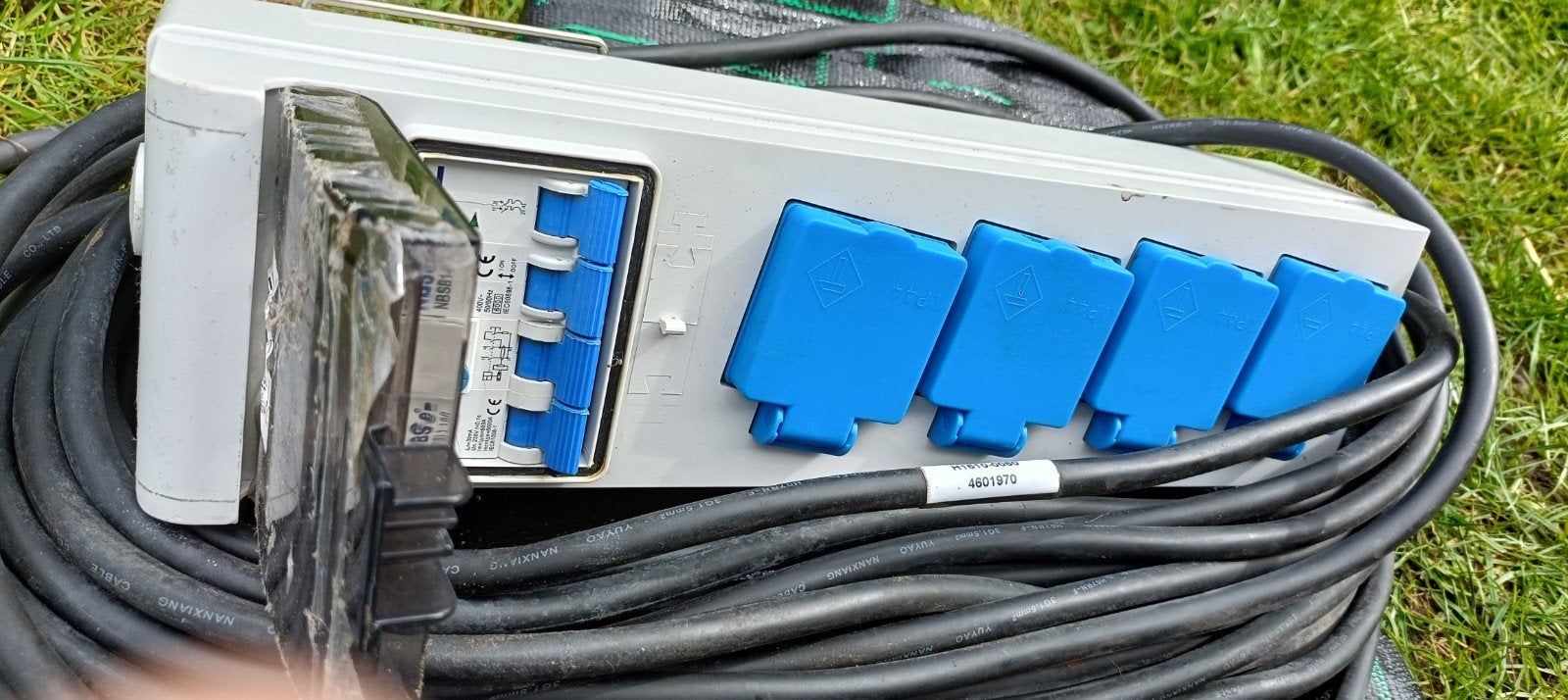 Stekkerdoos met 25m kabel voor tent/voortent/vouwwagen, Ophalen of Verzenden, Nieuw