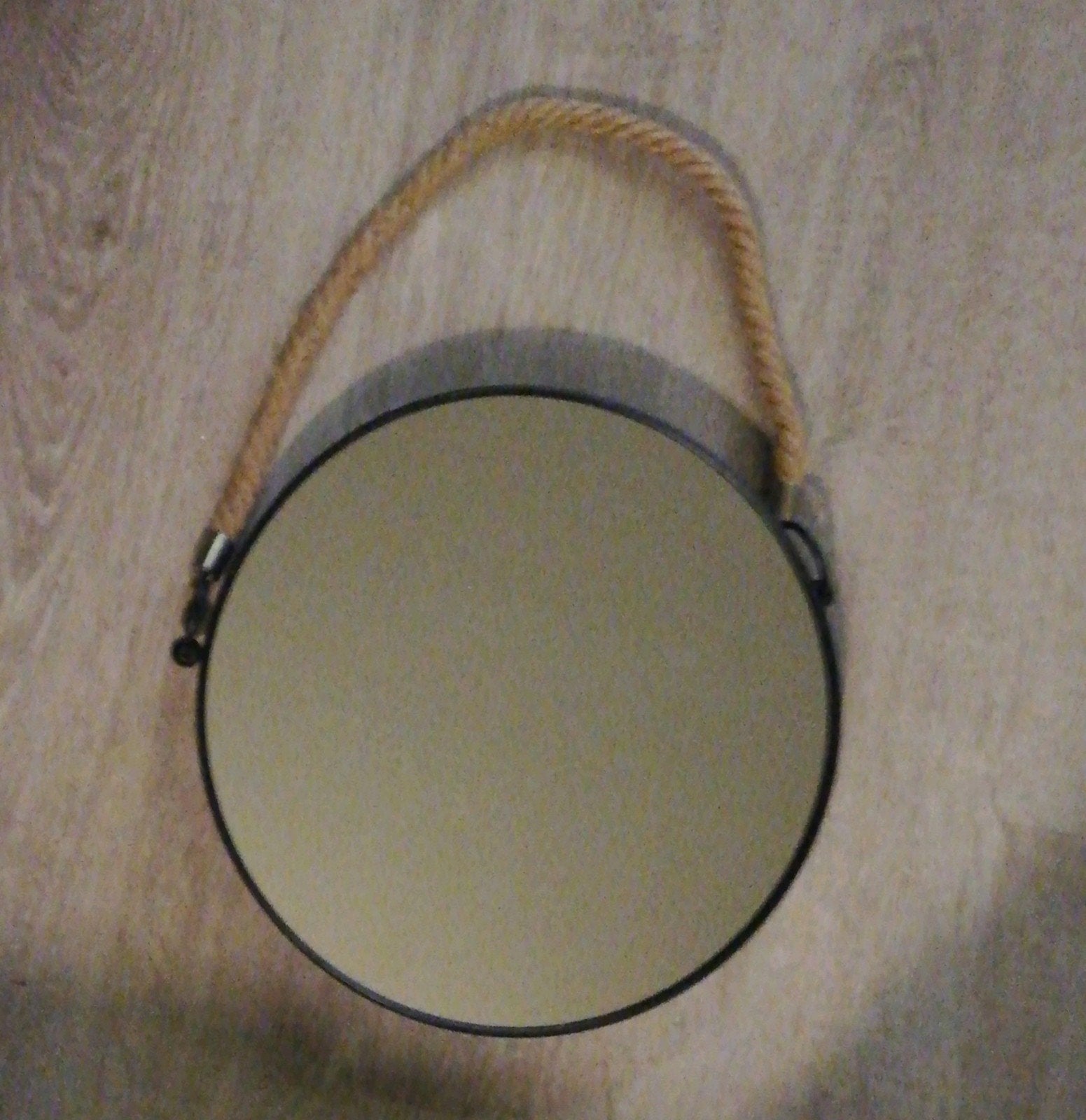 Industriële zwarte ronde spiegel, met jute koord (Karwei), Huis en Inrichting, Woonaccessoires | Spiegels, Ophalen, Minder dan 50 cm
