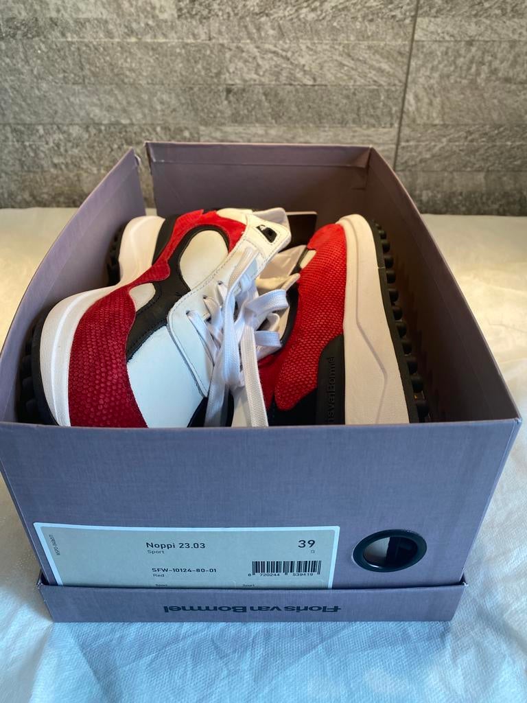 Floris van Bommel - Dames Sneakers - NIEUW - Maat 39, Nieuw, Ophalen of Verzenden, Sneakers of Gympen, Rood