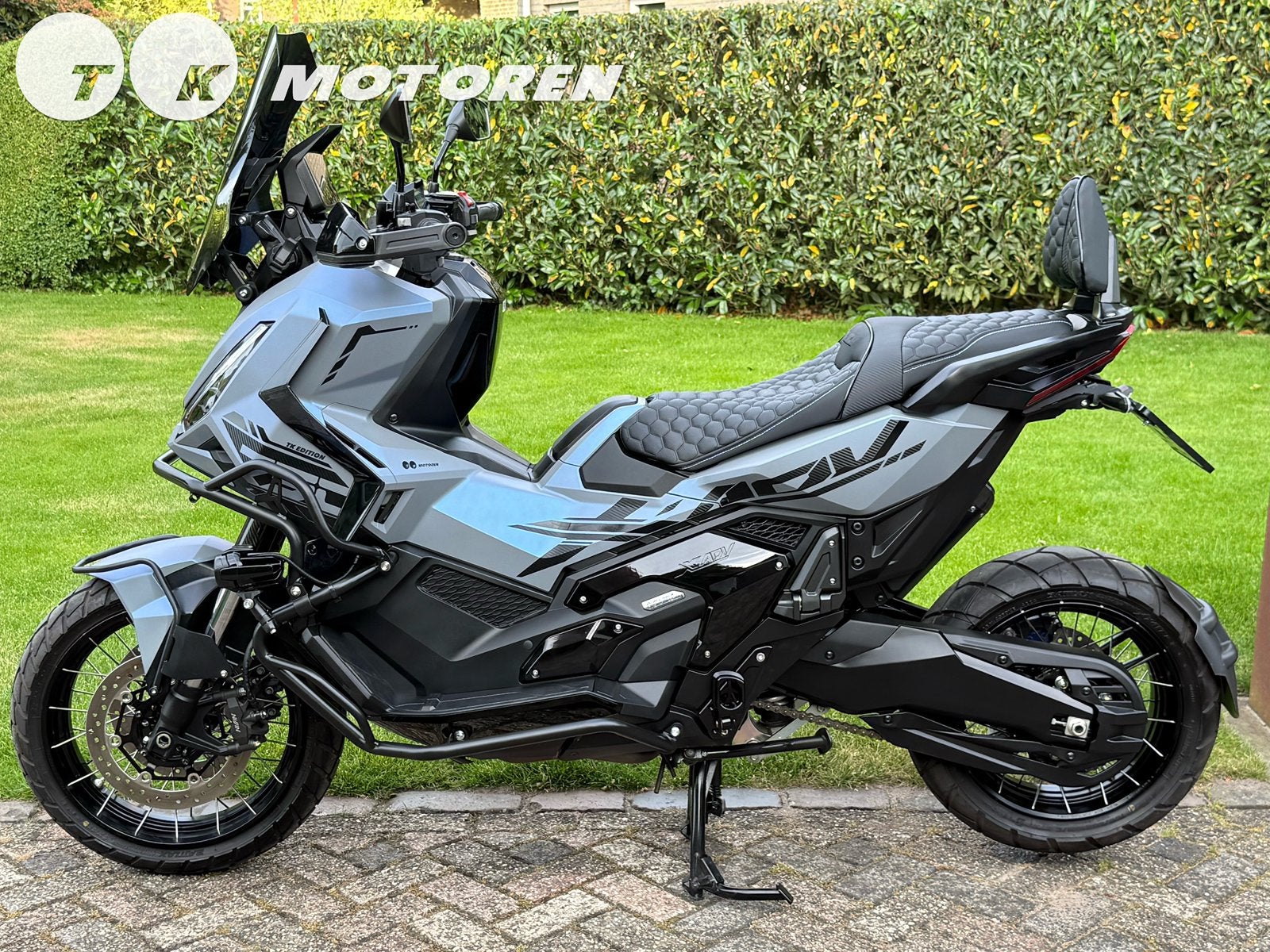 ⭐️ UNIEKE CUSTOM Honda XADV 750 TK PEARL EDITION CARPLAY!, Traction Control, 750 cc, Occasion, Motorrijbewijs A