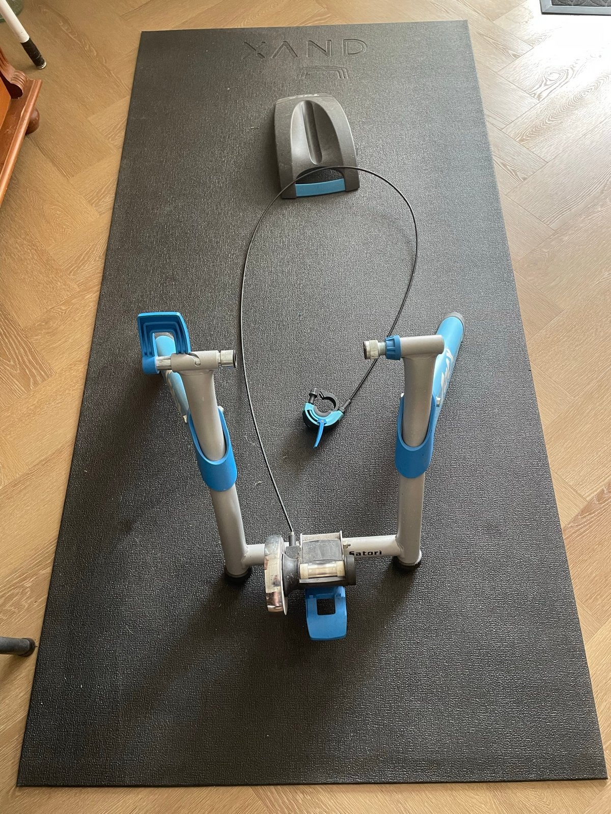 Tacx Satori fietstrainer met Xand mat, Minder dan 10 versnellingen, Gebruikt, Aluminium, Ophalen
