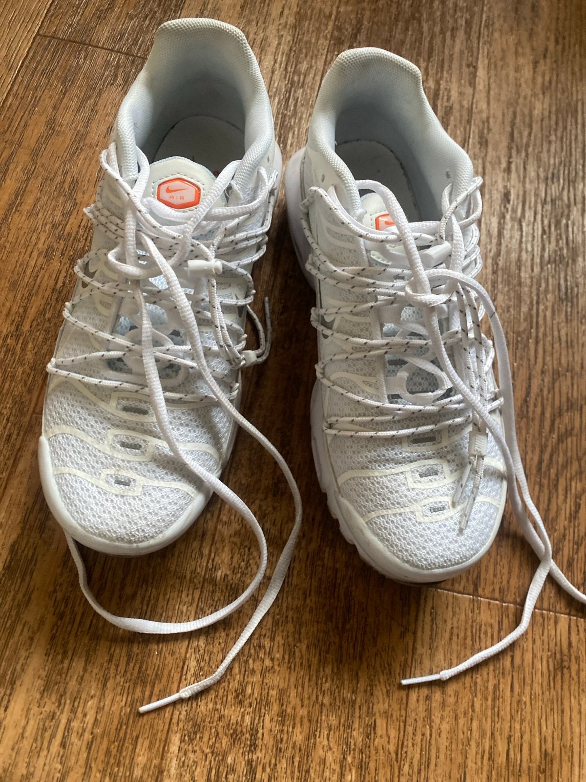 Witte Nike Air Max Plus TN sneakers, Ophalen of Verzenden, Gedragen, Wit, Sneakers of Gympen